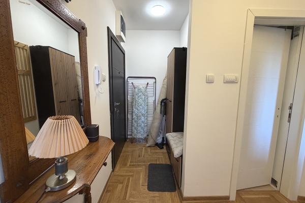 prodaja, stanova,
beograd, 1127384, jednoiposoban-cara-dusana