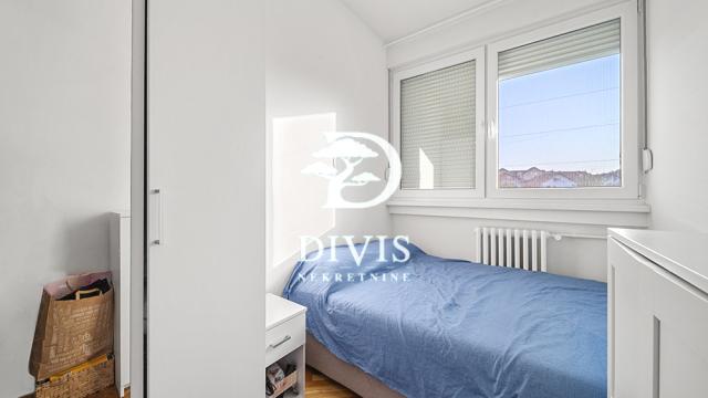 Stan, Trosoban, Prodaja, 68m2, Radovana Simića Cige
