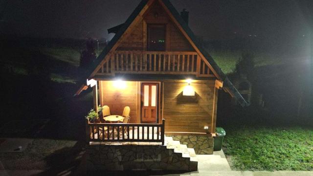 Kuća, Petosoban i veći, Prodaja, 300m2, Manastirski put