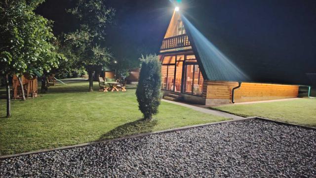 Kuća, Petosoban i veći, Prodaja, 300m2, Manastirski put