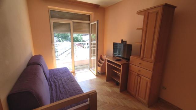 Stan, Jednoiposoban, Prodaja, 33m2, Centar, Savski venac, Sarajevska