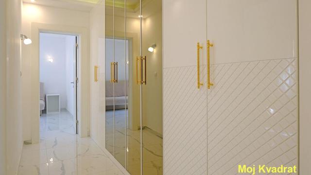 Stan, Trosoban, Prodaja, 80m2, Dedinje, Savski venac, Mihaila Avramovića