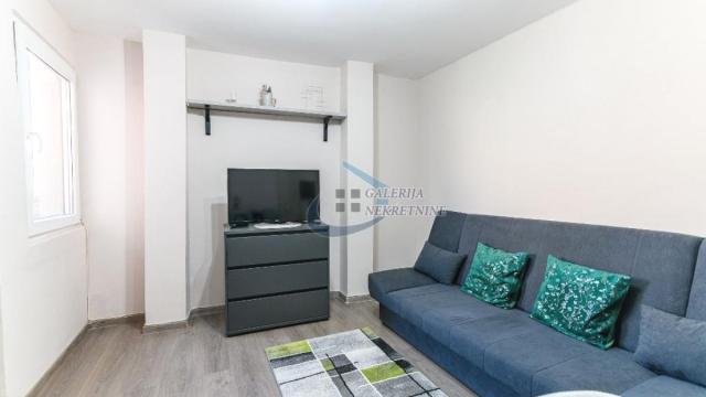 Stan, Dvosoban, Prodaja, 31m2, Donji grad, Zemun, Cara Dušana