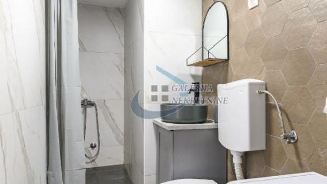 Stan, Dvosoban, Prodaja, 31m2, Donji grad, Zemun, Cara Dušana