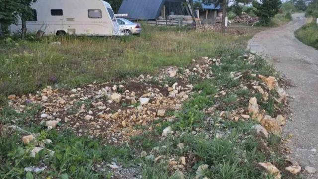 Plac, Prodaja, m2, Zaugline, Okolno mesto, Zaugline