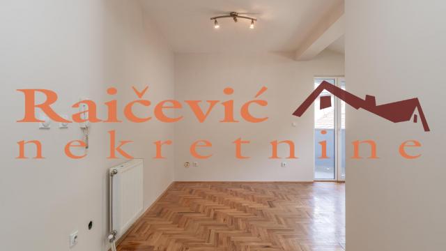 Stan, Jednoiposoban, Prodaja, 31m2, Kneževac, Rakovica, Humski put