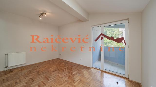 Stan, Jednoiposoban, Prodaja, 31m2, Kneževac, Rakovica, Humski put
