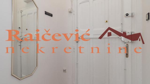 Stan, Jednosoban, Izdavanje, 44m2, Donji grad, Zemun, Stevana Markovica