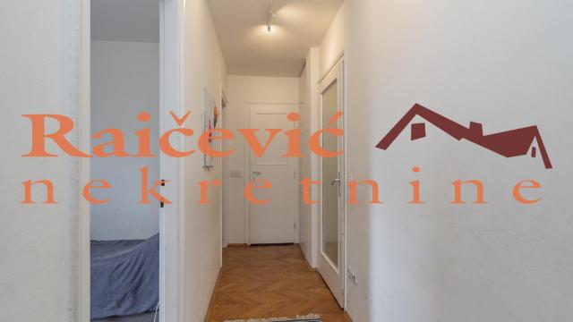 Stan, Trosoban, Prodaja, 69m2, Crveni krst, Vračar, Sumatovacka