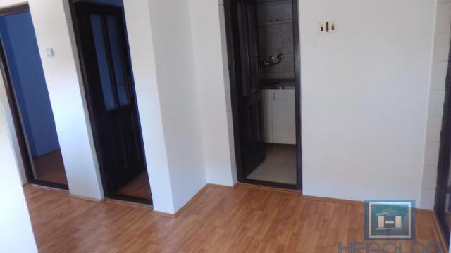 Kuća, Petosoban, Prodaja, 350m2, Gradska lokacija, Ćuprija