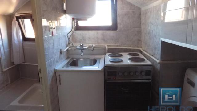 Kuća, Petosoban, Prodaja, 350m2, Gradska lokacija, Ćuprija