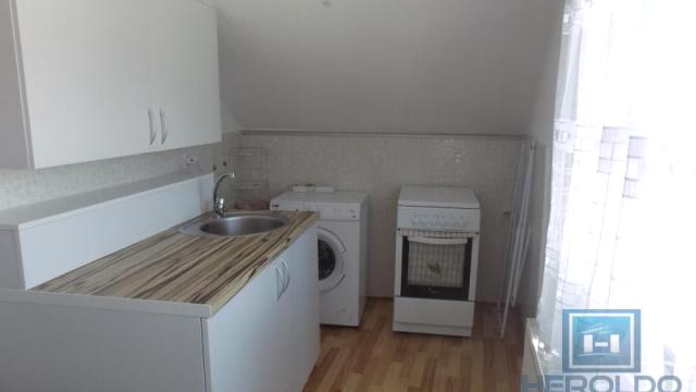 Kuća, Petosoban, Prodaja, 350m2, Gradska lokacija, Ćuprija