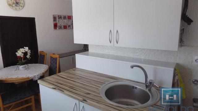 Kuća, Petosoban, Prodaja, 350m2, Gradska lokacija, Ćuprija