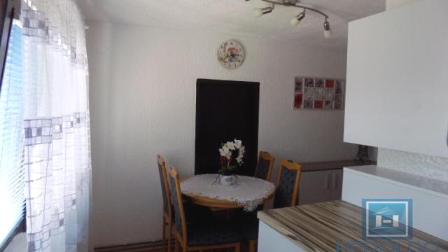 Kuća, Petosoban, Prodaja, 350m2, Gradska lokacija, Ćuprija
