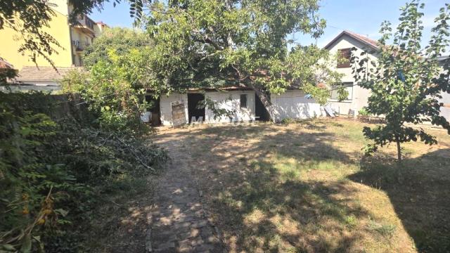Kuća, Prodaja, 100m2, Gornja Varoš, Gradska lokacija, Sombor