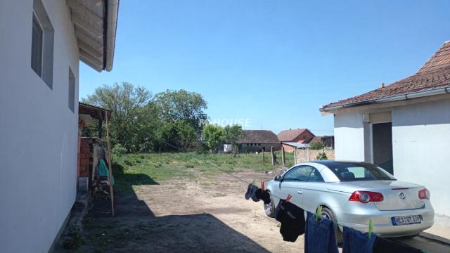 Kuća, Trosoban, Prodaja, 135m2, Stapar, Okolno mesto, Sombor