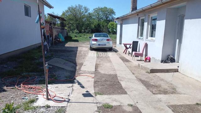 Kuća, Trosoban, Prodaja, 135m2, Stapar, Okolno mesto, Sombor