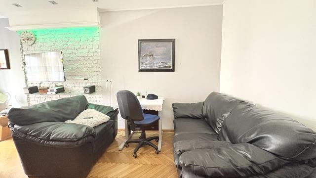 Stan, Dvoiposoban, Izdavanje, 44m2, Niška