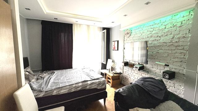 Stan, Dvoiposoban, Izdavanje, 44m2, Niška