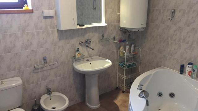 Kuća, Izdavanje, 260m2, Lekino brdo, Voždovac, Gospodara Vučića