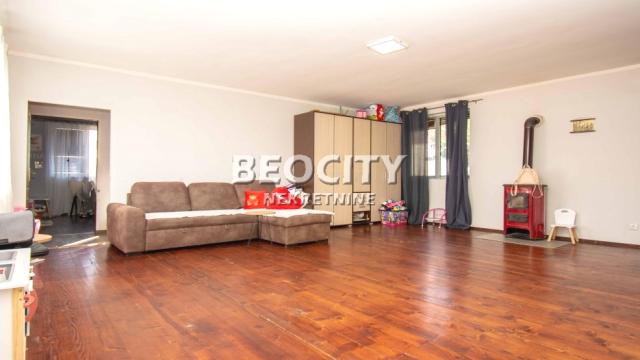 Kuća, Trosoban, Prodaja, 70m2, Ugrinovci, Zemun, Zemunska