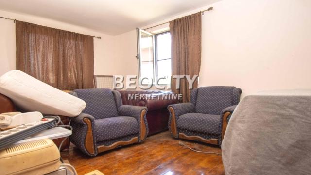 Kuća, Trosoban, Prodaja, 70m2, Ugrinovci, Zemun, Zemunska
