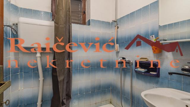 Kuća, četvorosoban, Prodaja, 196m2, Vranić, Barajevo, Sedmog jula