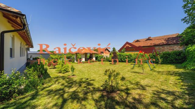 Kuća, Prodaja, 257m2, Sopot (mesto), Sopot, Mali Pozarevac