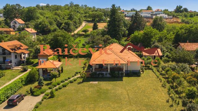 Kuća, Prodaja, 257m2, Sopot (mesto), Sopot, Mali Pozarevac