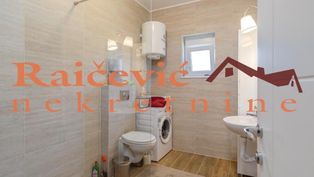 Kuća, Prodaja, 257m2, Sopot (mesto), Sopot, Mali Pozarevac