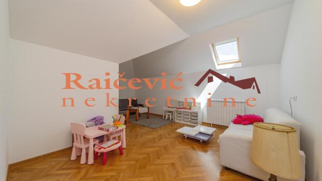 Kuća, Prodaja, 257m2, Sopot (mesto), Sopot, Mali Pozarevac