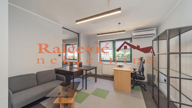 Poslovni prostor, Izdavanje, 152m2, Voždovac, Vojvode Stepe