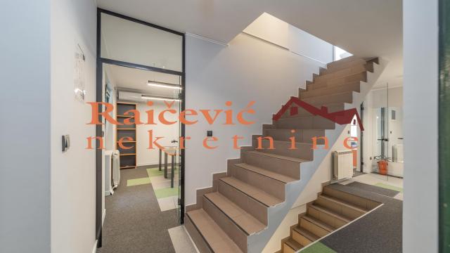 Poslovni prostor, Izdavanje, 152m2, Voždovac, Vojvode Stepe