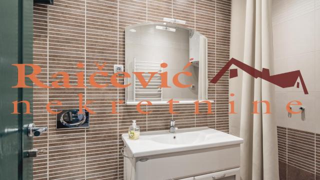 Poslovni prostor, Izdavanje, 152m2, Voždovac, Vojvode Stepe