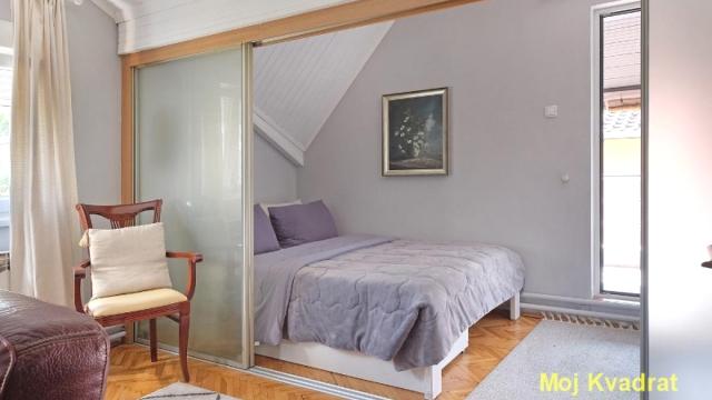 Stan, četvorosoban, Prodaja, 100m2, Zemun polje, Zemun, Pere Kosorića