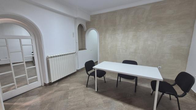 Poslovni prostor, Dvosoban, Prodaja, 36m2, Kneza Miloša