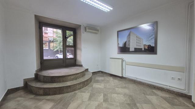 Poslovni prostor, Dvosoban, Prodaja, 36m2, Kneza Miloša