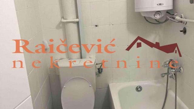 Poslovni prostor, Trosoban, Izdavanje, 69m2, Šumice, Voždovac, Ustanicka