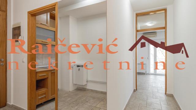 Stan, Trosoban, Prodaja, 90m2, Kluz, Zvezdara, Zivka Davidovica