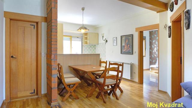Stan, Trosoban, Prodaja, 78m2, Atelje 212, Stari grad, Milutina Bojića