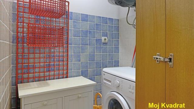 Stan, Trosoban, Prodaja, 78m2, Atelje 212, Stari grad, Milutina Bojića