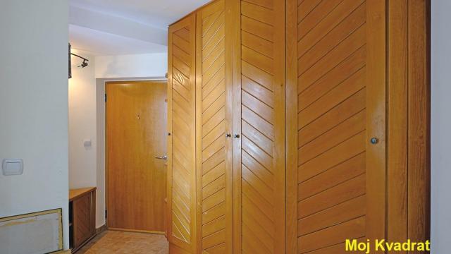 Stan, Trosoban, Prodaja, 78m2, Atelje 212, Stari grad, Milutina Bojića