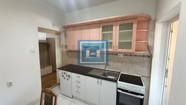 Stan, Trosoban, Prodaja, 71m2, Centar, Gradska lokacija, Jagodina