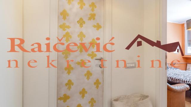 Stan, Trosoban, Prodaja, 60m2, Centar, Stari grad, Kralja Milana