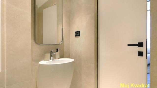 Stan, Trosoban, Prodaja, 82m2, Centar, Savski venac, Bulevar Vudroa Vilsona