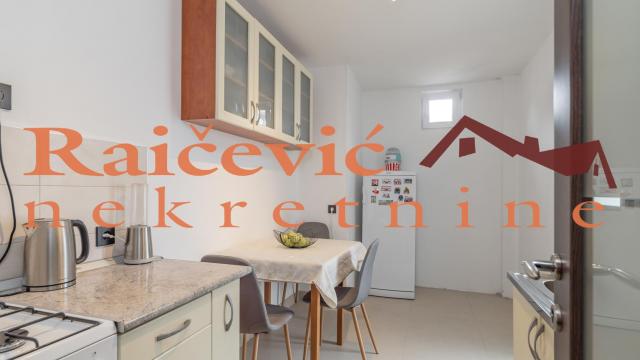 Stan, Trosoban, Prodaja, 68m2, Centar, Stari grad, Cara Lazara