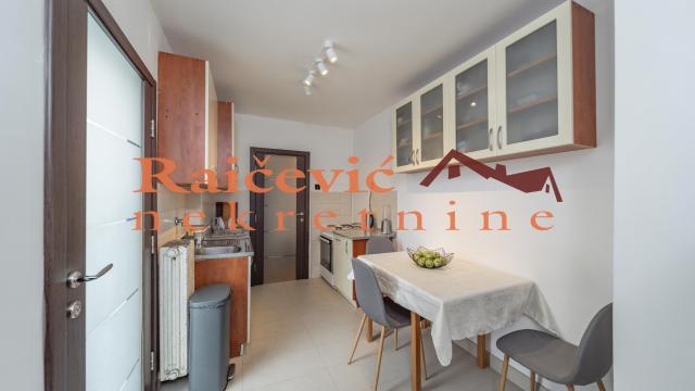 Stan, Trosoban, Prodaja, 68m2, Centar, Stari grad, Cara Lazara