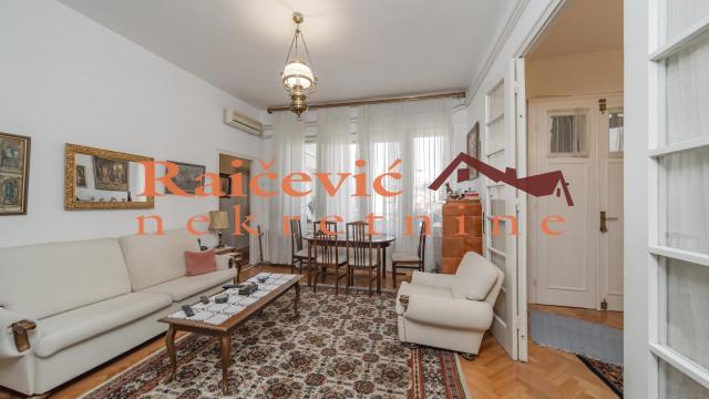 Stan, četvorosoban, Prodaja, 115m2, Centar, Stari grad, Vlajkoviceva