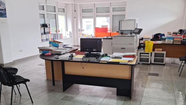 Poslovni prostor, Izdavanje, 1364m2, Bežanijska kosa 1, Novi Beograd, Samarska