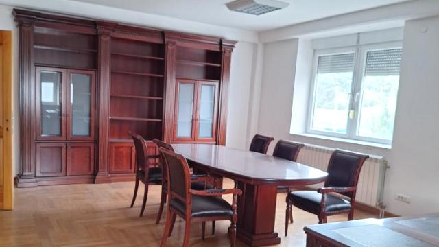 Poslovni prostor, Izdavanje, 1364m2, Bežanijska kosa 1, Novi Beograd, Samarska